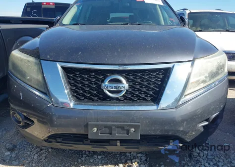 2013 Nissan Pathfinder Sv z USA, uszkodzony, nr VIN 5N1AR2MM1DC668845